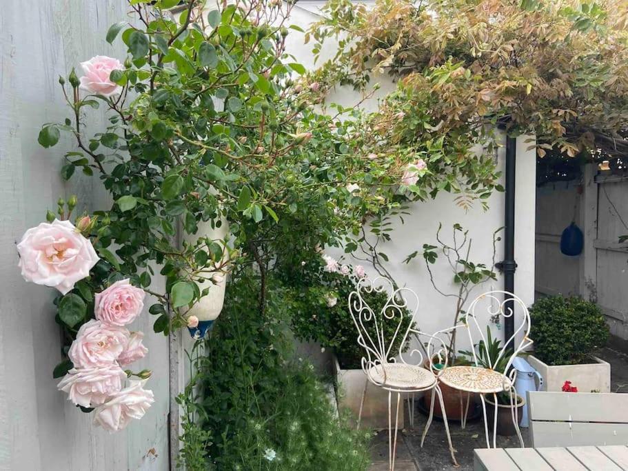 Boat House, Relax In A Whitstable Fisherman'S Cottage Extérieur photo